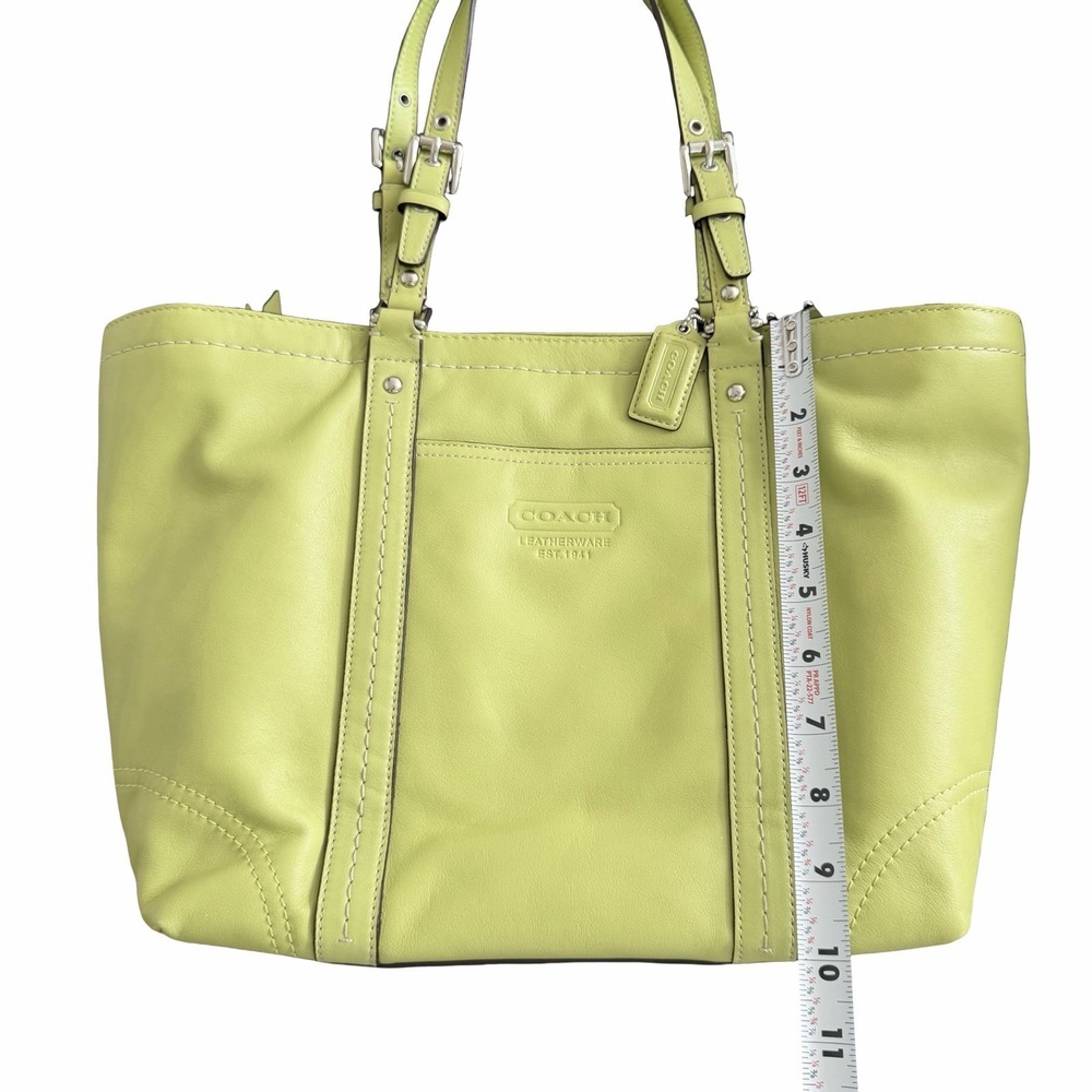Vintage Coach East West Leather Tote Handbag in Light Green F13098 Classic Y2K - Picture 12 of 16
